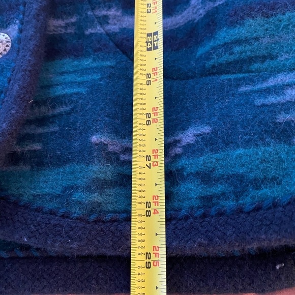 Vintage Woolrich Size Womens Medium Aztec Print Wool Chore Coat Shawl Collar - Picture 11 of 11